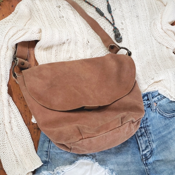 Handbags - Boho 70s Leather Purse